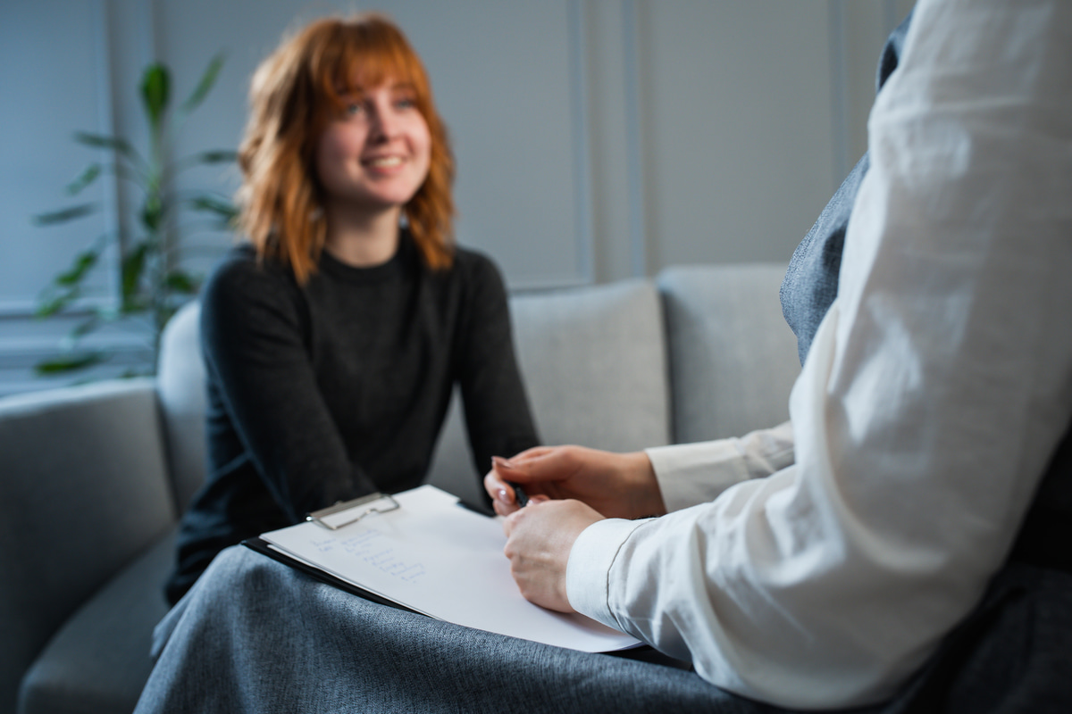 A woman in a DBT session with her therapist.