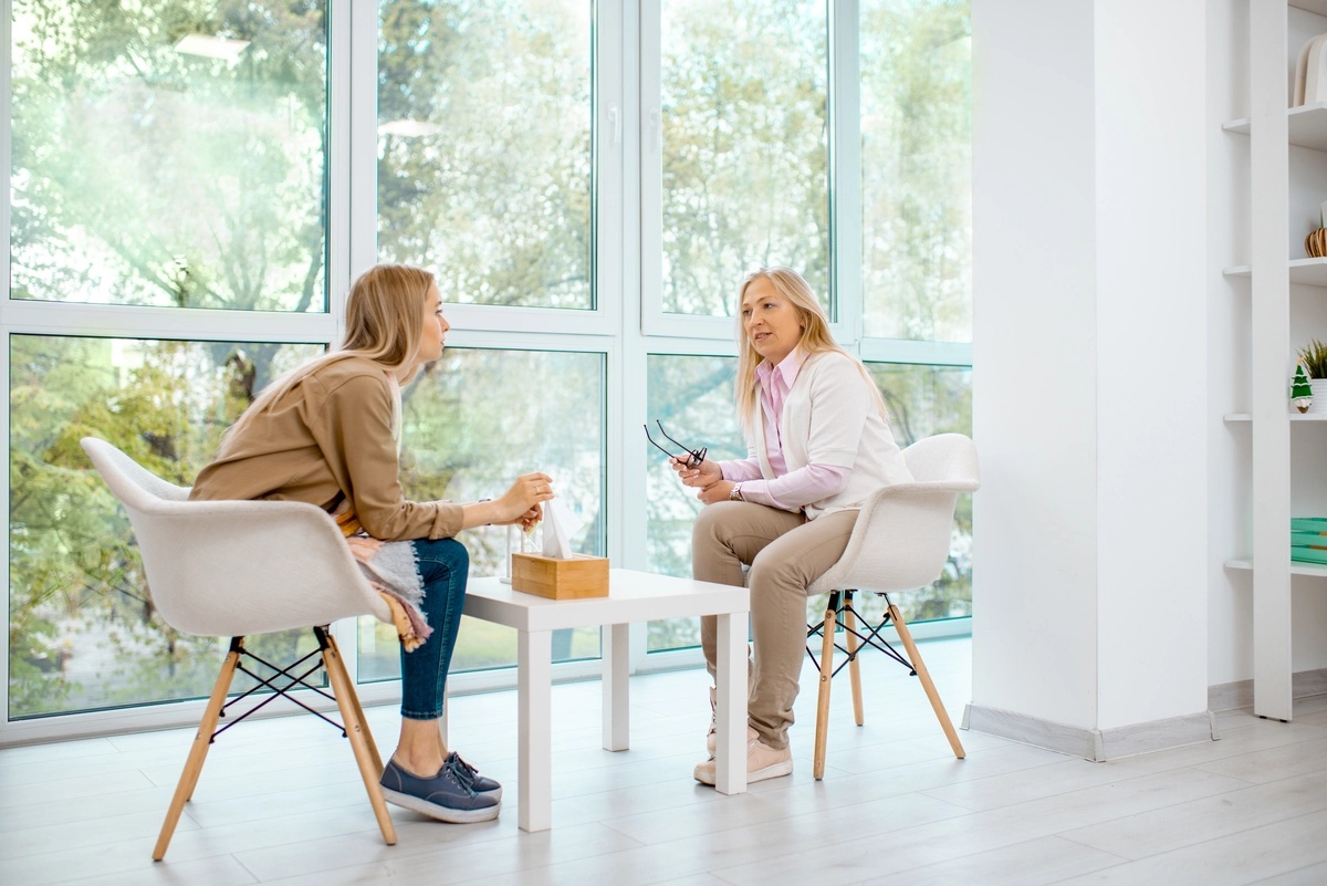 A woman speaking to her therapist.