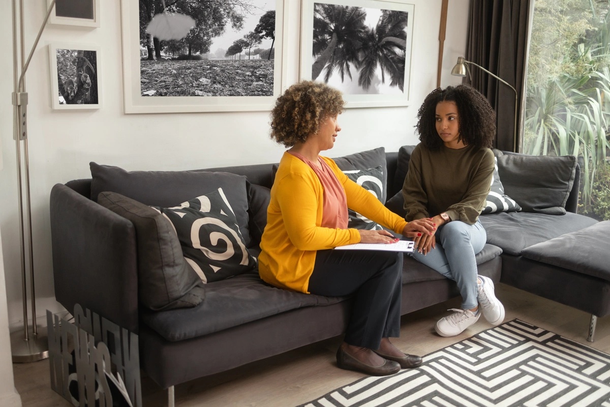 A patient consulting a therapist for help managing symptoms of generalized anxiety disorder.