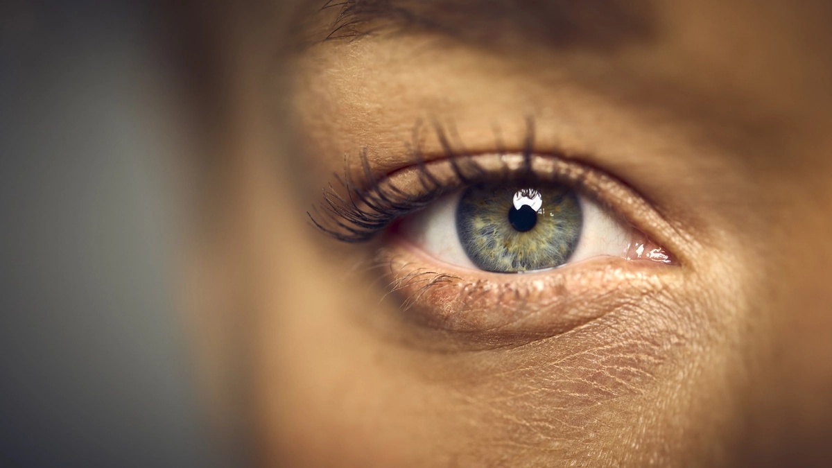 A close-up view of an eye, representing techniques used in EMDR which focus on eye movement.